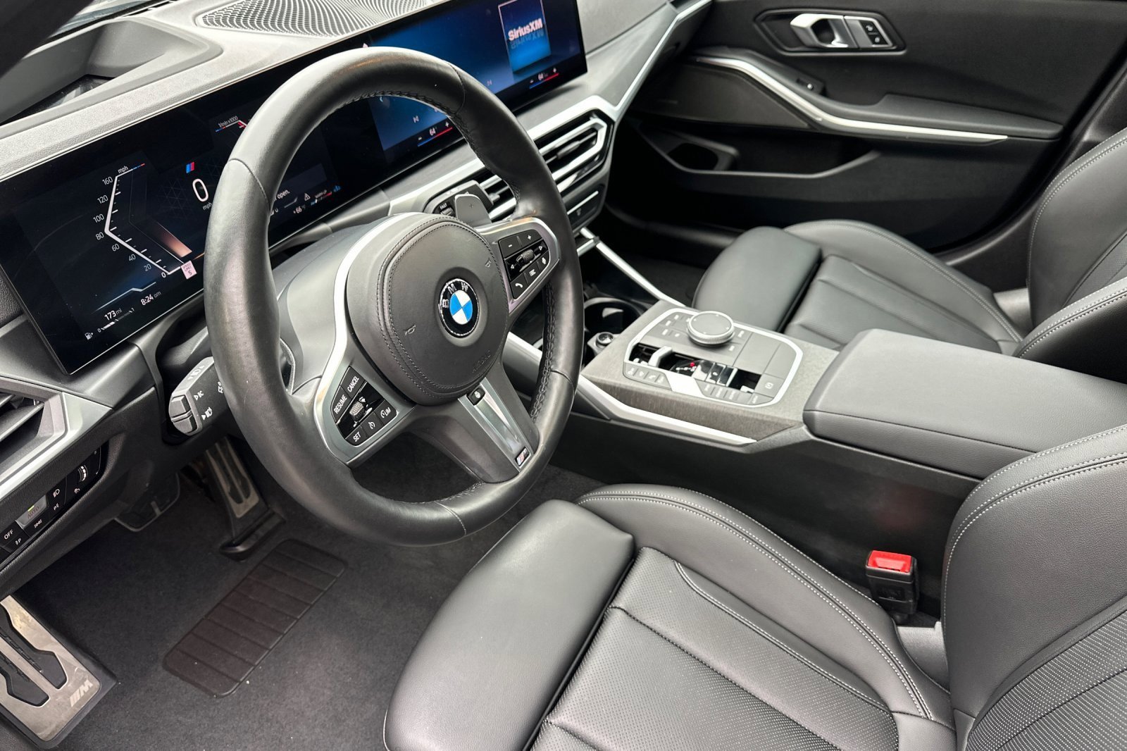 Used 2023 BMW 330i Sedan w/ M Sport Package RWD image 9