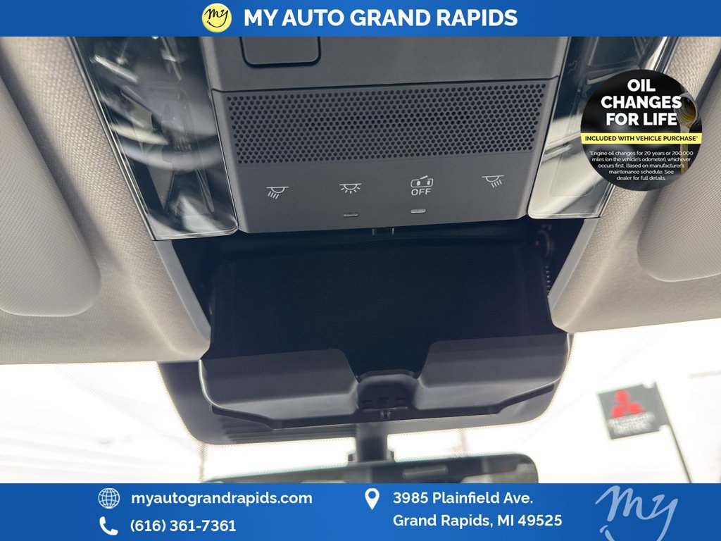 Used 2026 Mitsubishi Outlander SE AWD/4WD image 24