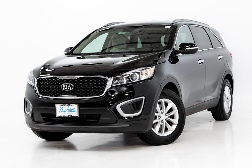 Used 2016 Kia Sorento FWD w/ LX Convenience Package image 1