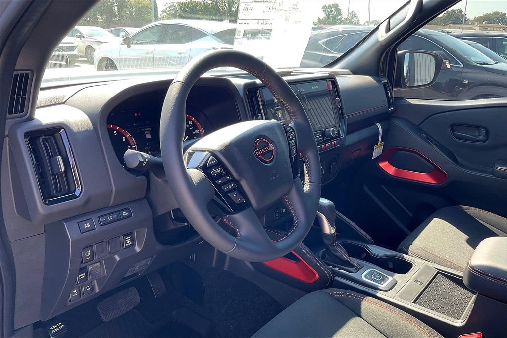 New 2026 Nissan Frontier PRO-4X w/ Pro-4x Convenience Package image 9