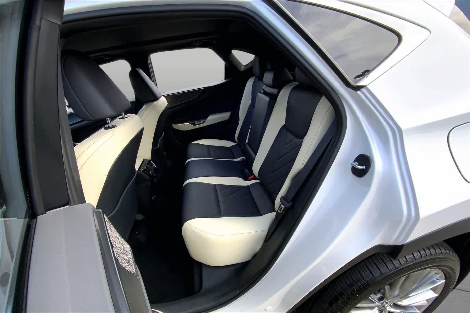 Used 2022 Lexus NX 350 AWD image 21