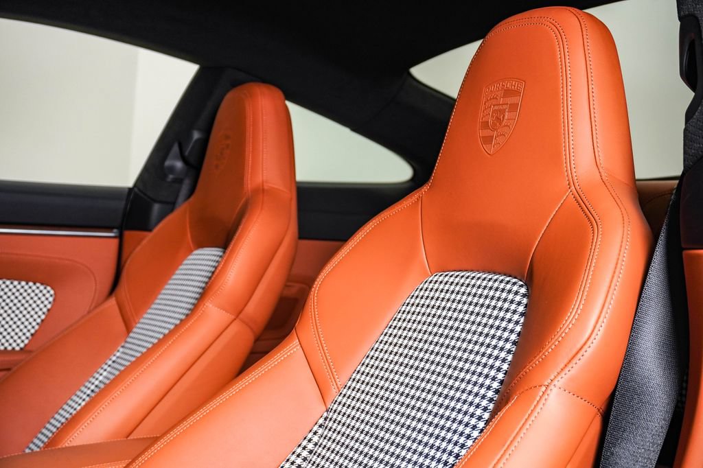 Used 2023 Porsche 911 Sport Classic RWD image 20