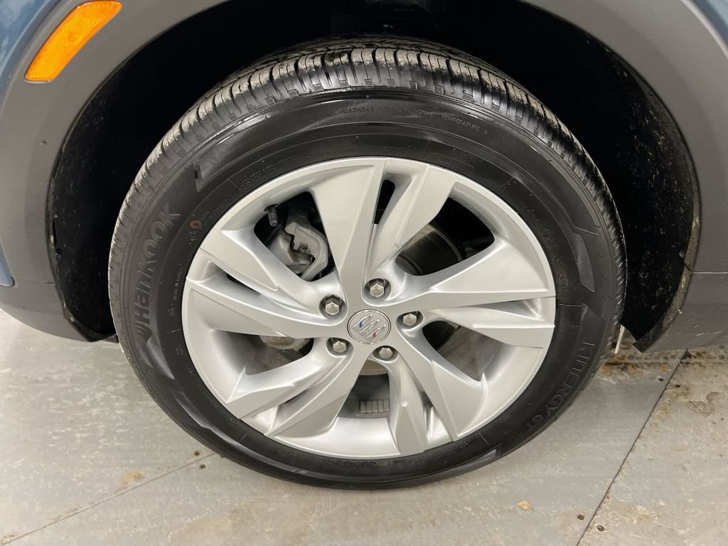 Used 2025 Buick Encore GX Preferred FWD image 25