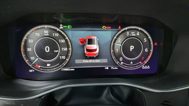 Used 2021 Jaguar F-PACE S image 15