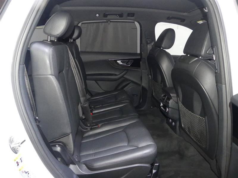 Used 2019 Audi Q7 3.0T Prestige w/ Prestige Package AWD/4WD image 29