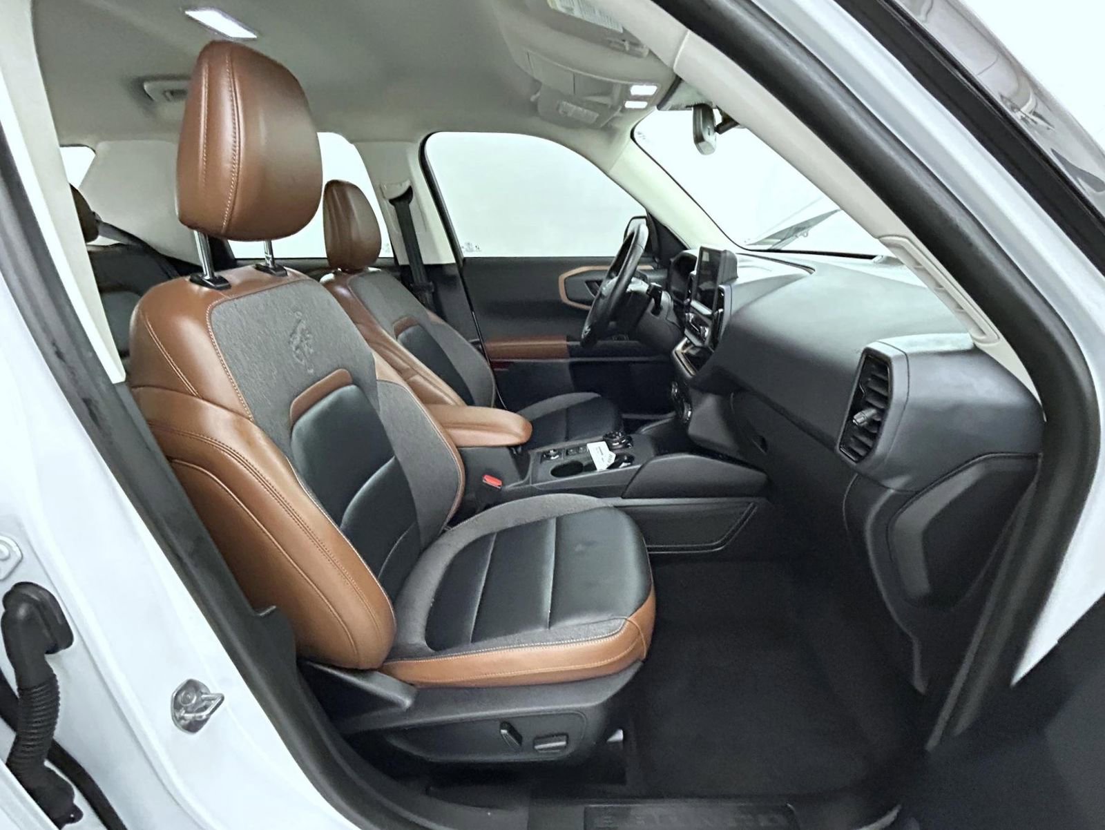 Used 2023 Ford Bronco Sport Outer Banks w/ Tech Package image 15