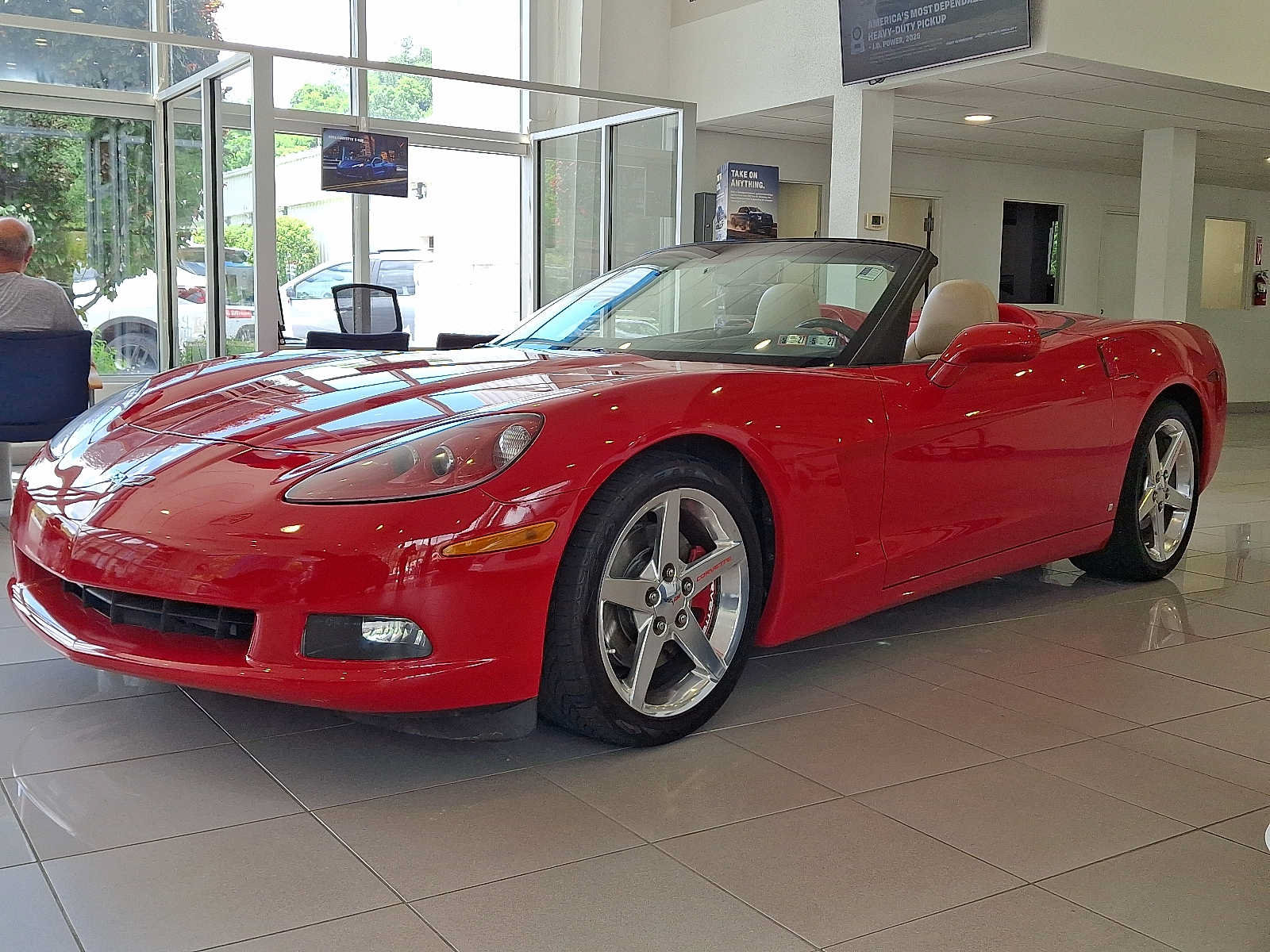 Used 2006 Chevrolet Corvette Convertible w/ Preferred Equipment Group RWD image 3