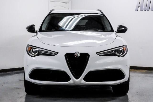 Used 2019 Alfa Romeo Stelvio w/ Nero Edizione RWD image 7