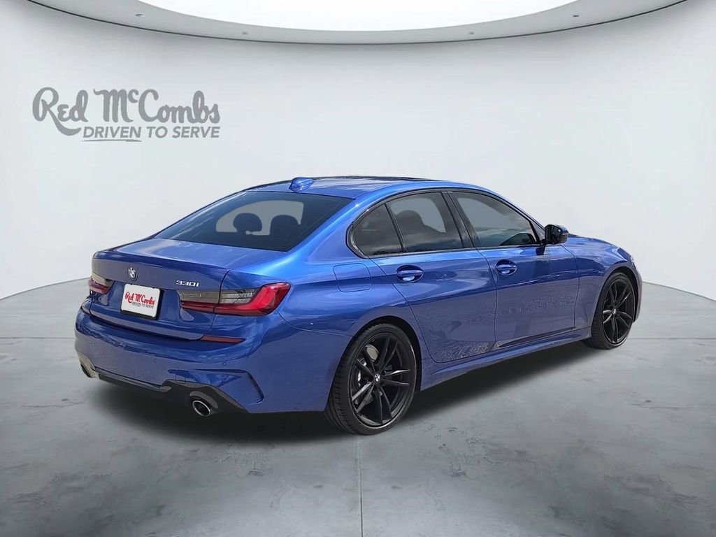 Used 2022 BMW 330i Sedan w/ M Sport Package RWD image 5