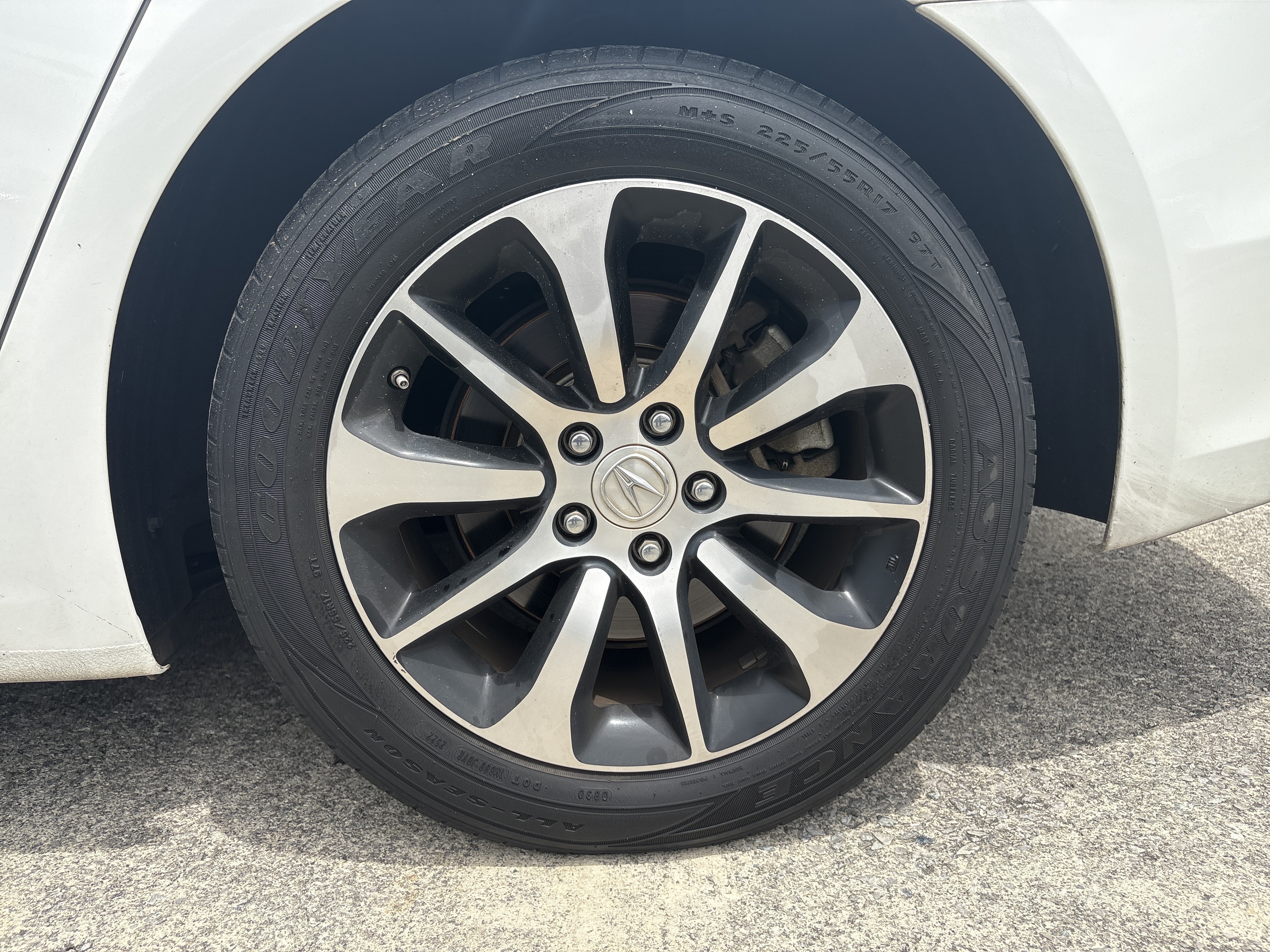 Certified 2017 Acura TLX w/ Technology Package FWD image 8