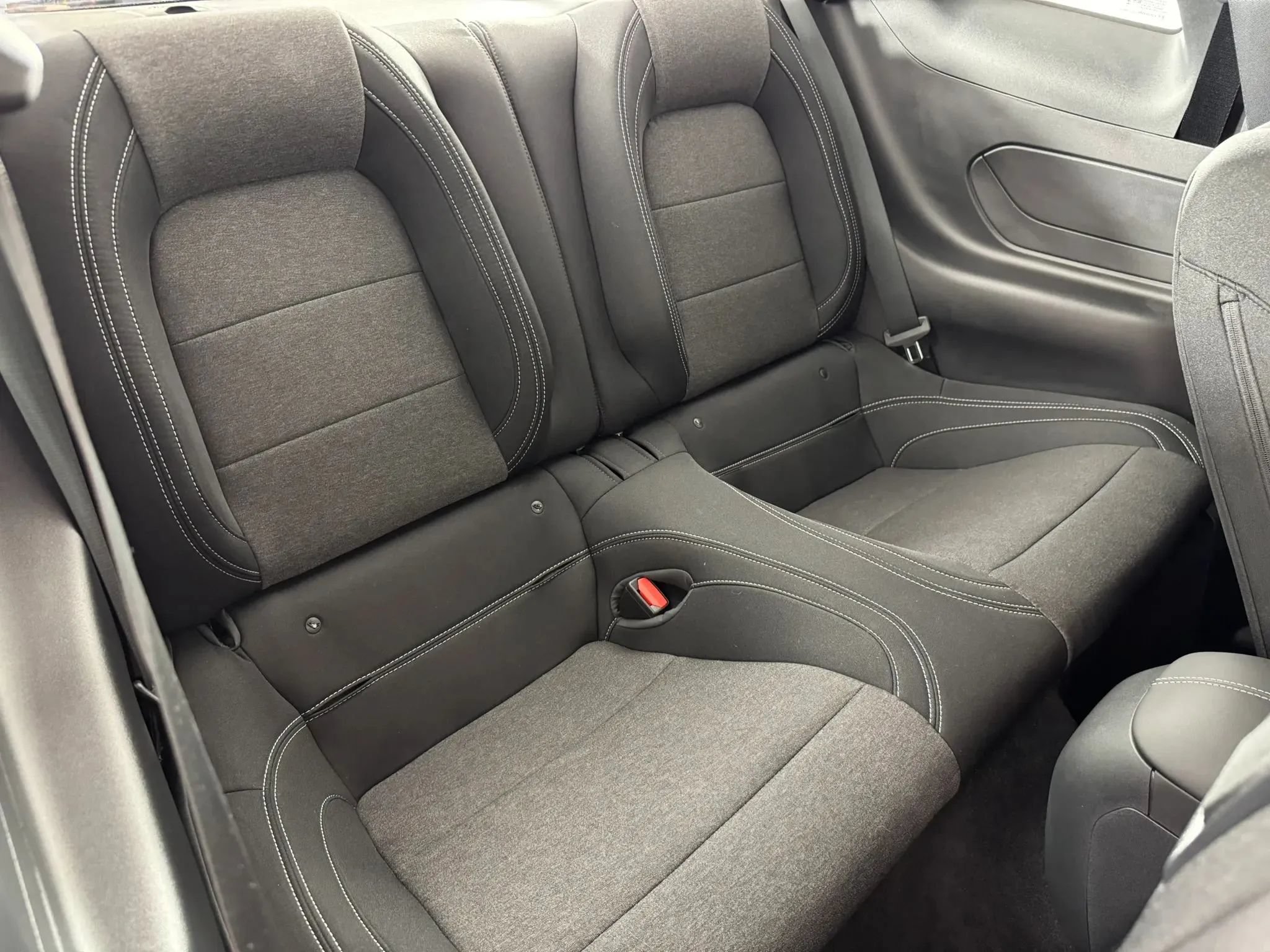 Used 2026 Ford Mustang Coupe RWD image 31