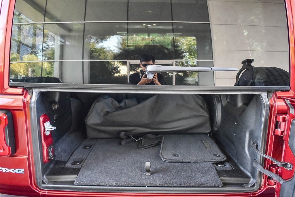 Used 2021 Jeep Wrangler Unlimited Sahara 4xe w/ Cold Weather Group image 23