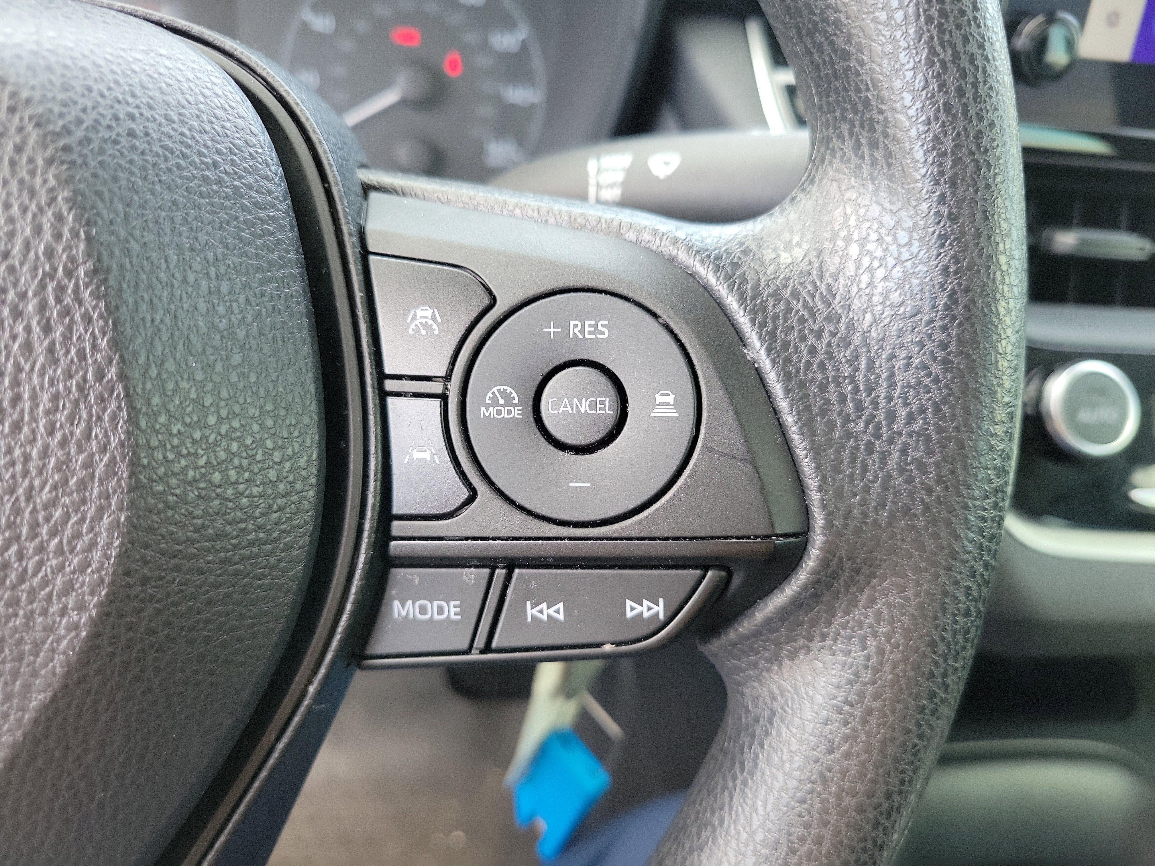 Certified 2023 Toyota Corolla LE image 22