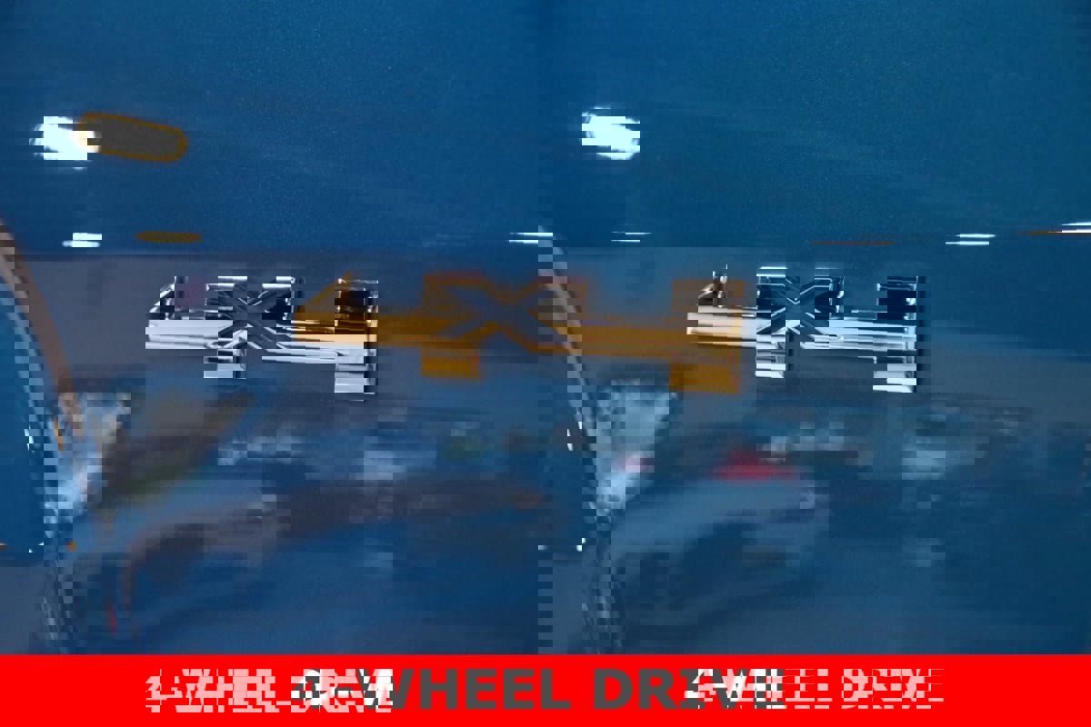 Used 2022 GMC Canyon Elevation w/ Trailering Package image 16