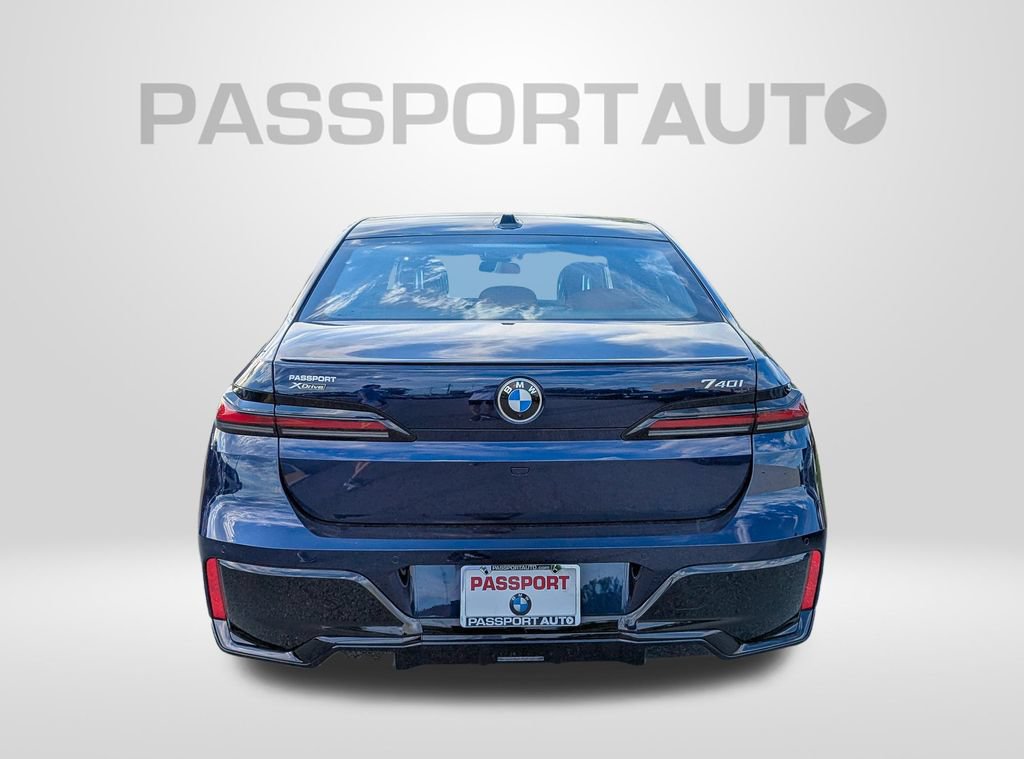 New 2026 BMW 740i xDrive w/ Executive Package AWD/4WD image 5