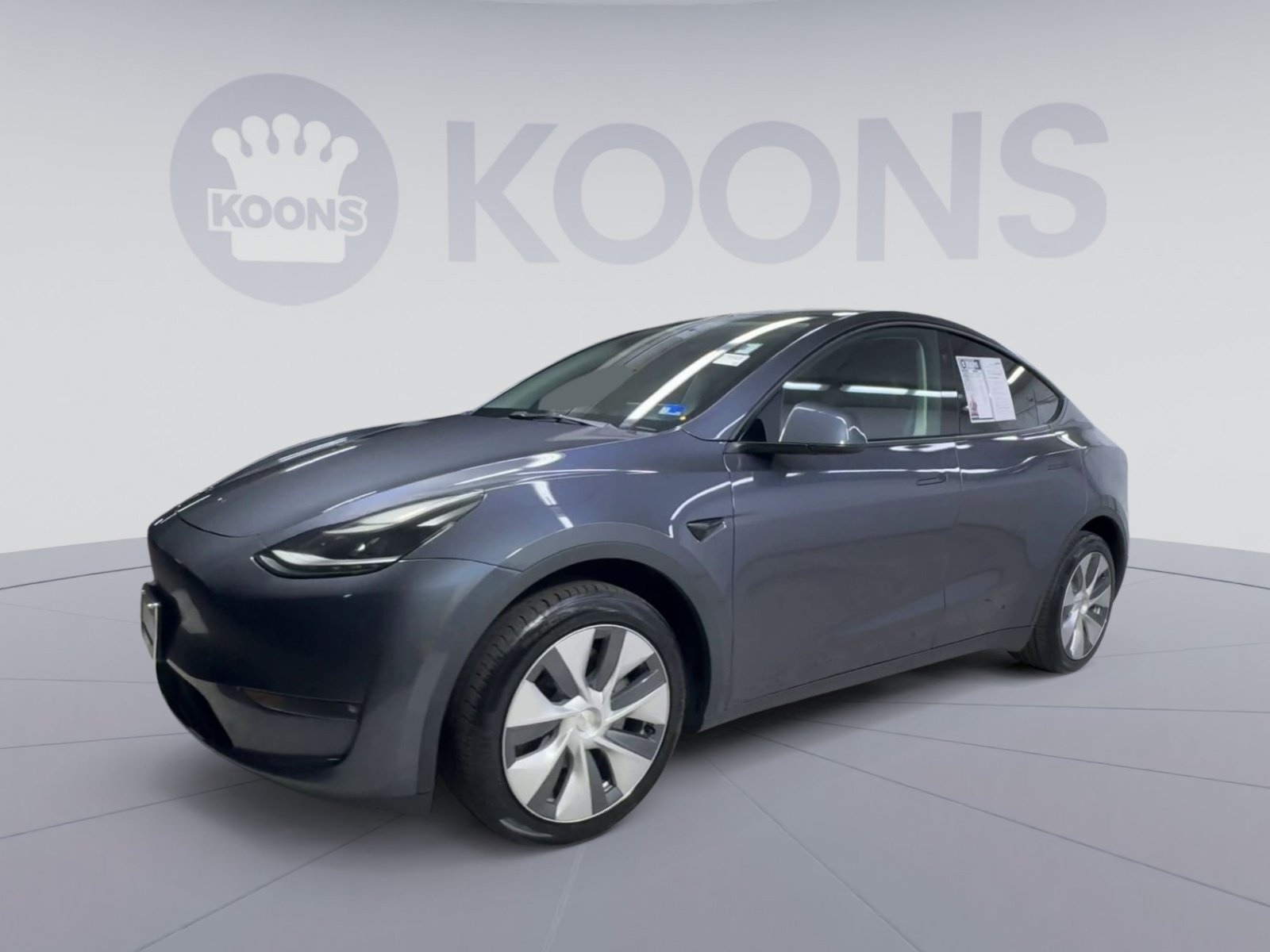 Used 2023 Tesla Model Y Long Range AWD/4WD image 5