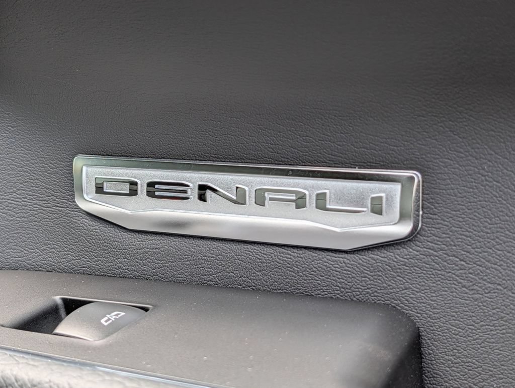 New 2026 GMC Sierra 1500 Denali w/ Denali Reserve Package AWD/4WD image 29