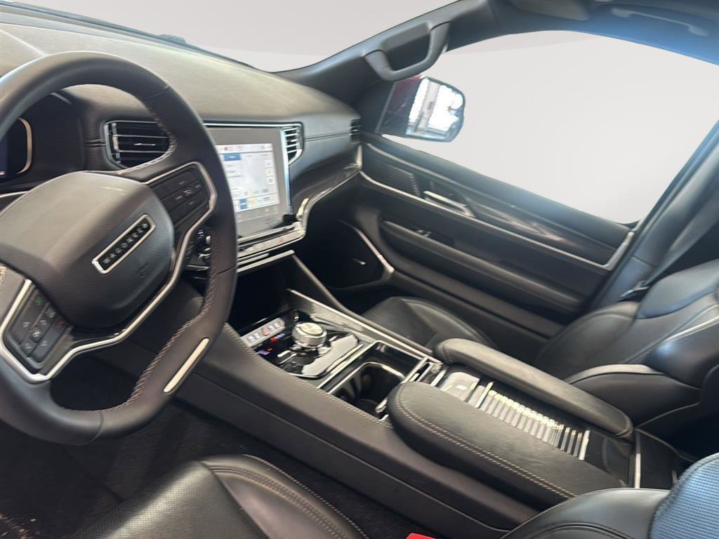 Used 2022 Jeep Wagoneer Series I w/ Premium Group I image 3