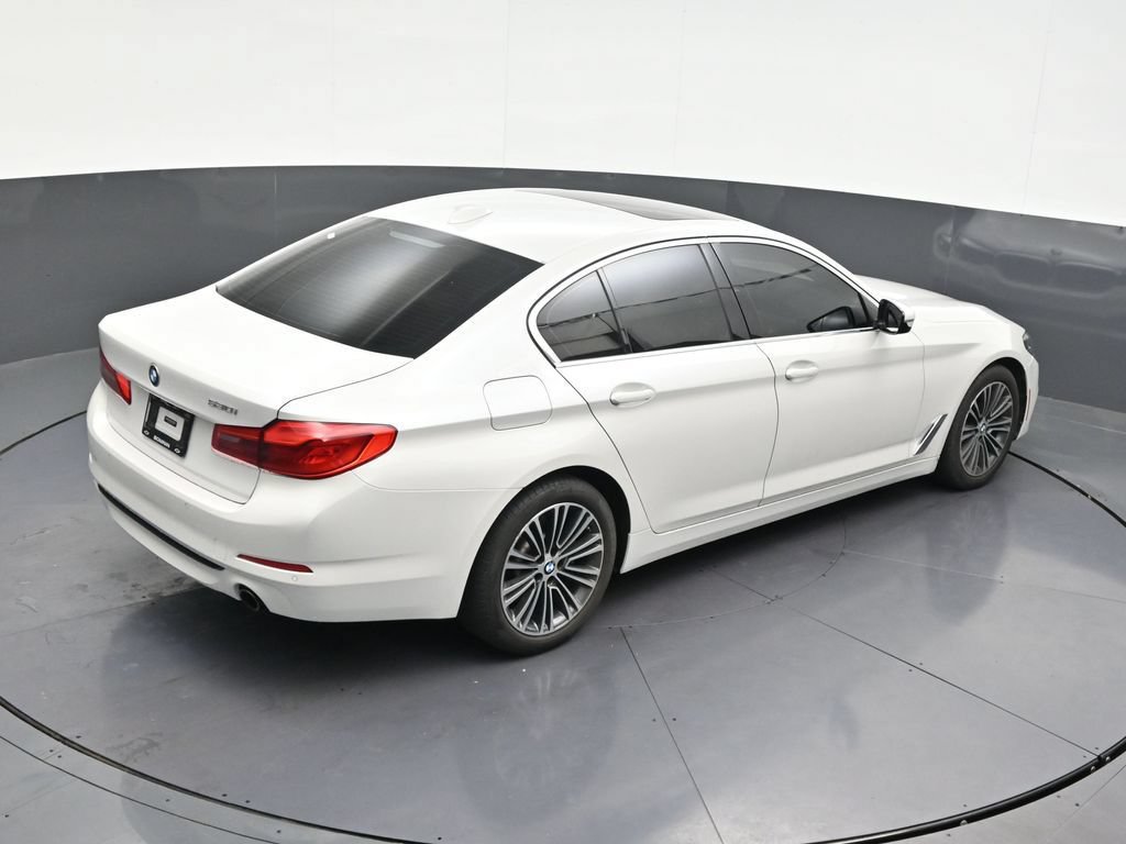 Used 2019 BMW 530i w/ Convenience Package RWD image 19