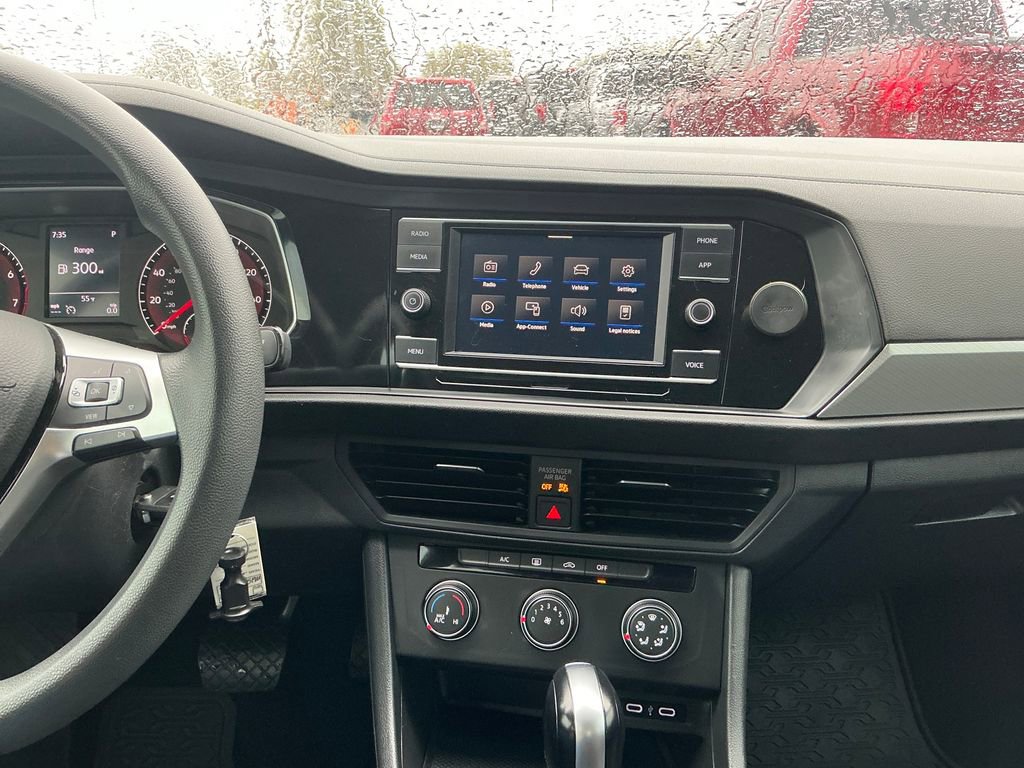 Used 2021 Volkswagen Jetta S image 22