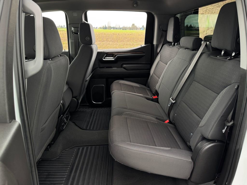 Used 2022 Chevrolet Silverado 1500 LT image 24