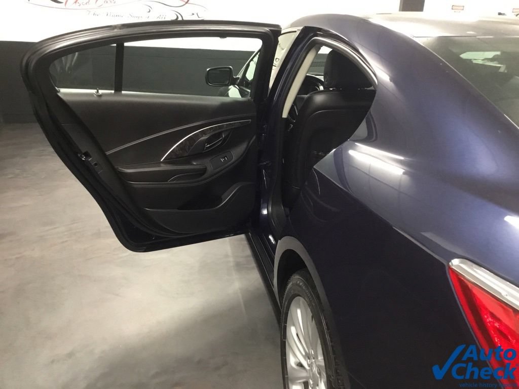 Used 2016 Buick LaCrosse FWD image 26