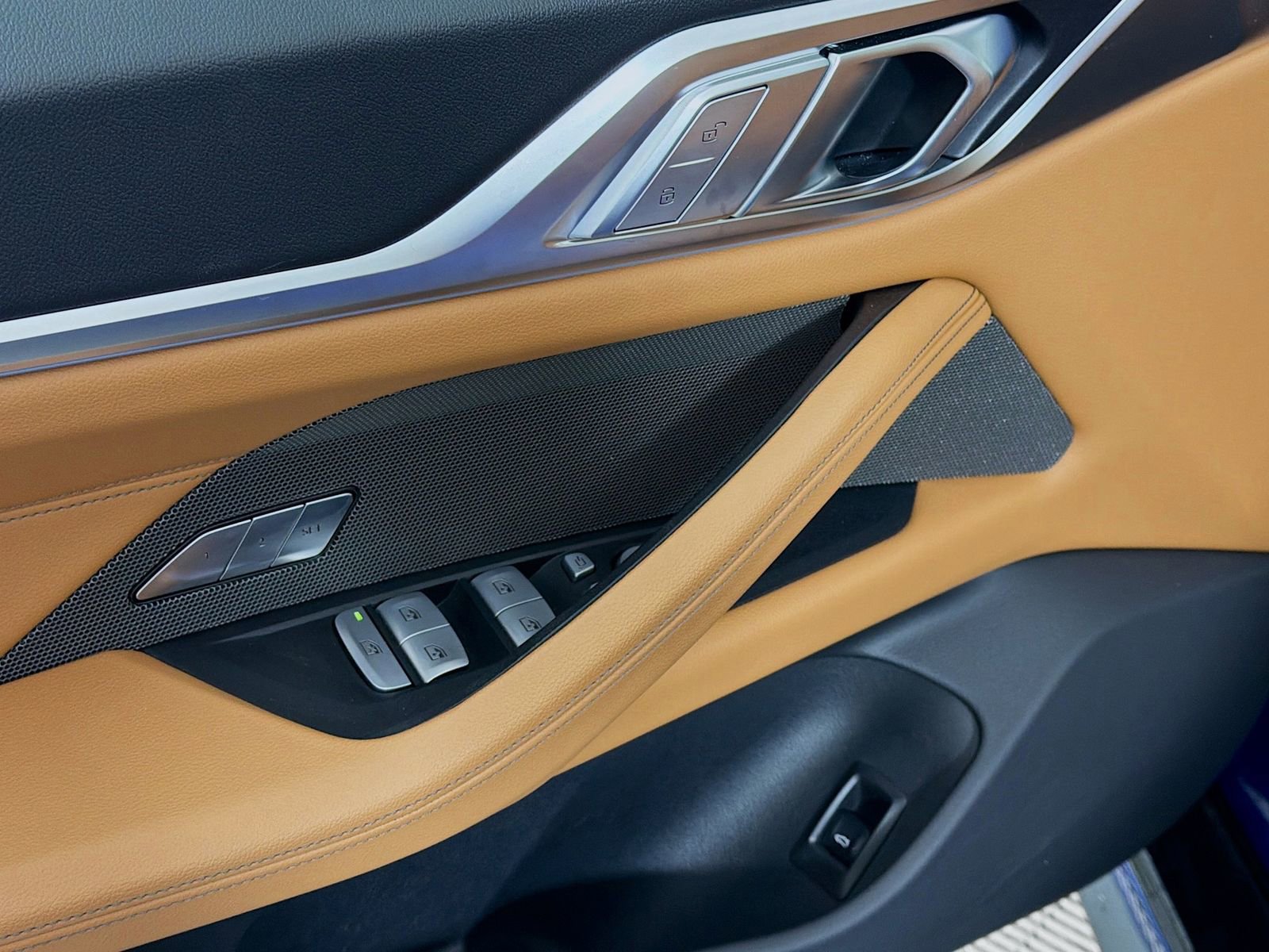 Used 2025 BMW 430i xDrive w/ M Sport Package image 21