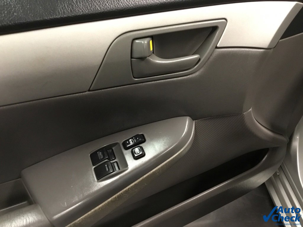 Used 2006 Toyota Solara SE image 19