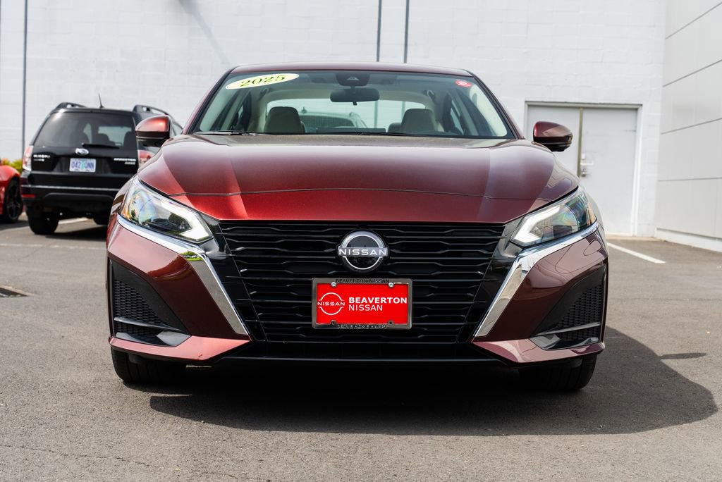 Certified 2025 Nissan Altima 2.5 SL image 2