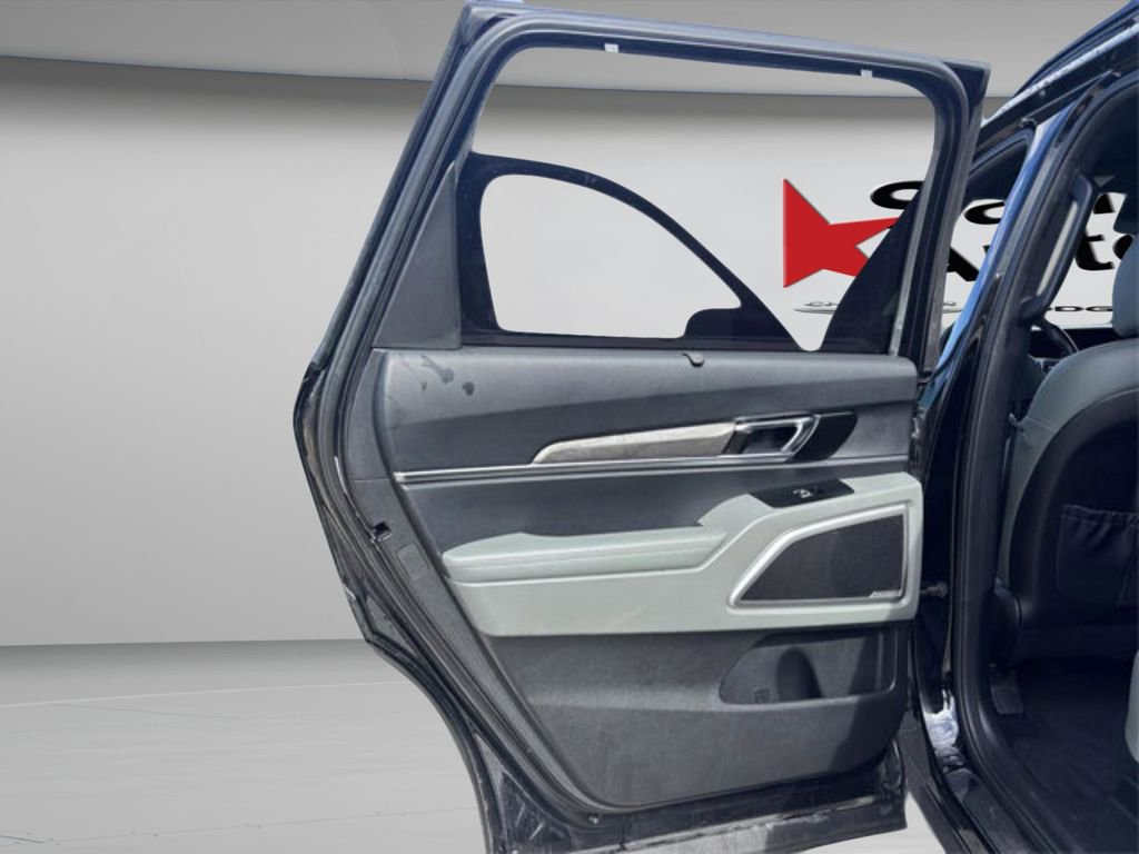 Used 2023 Kia Telluride EX X-Line image 32
