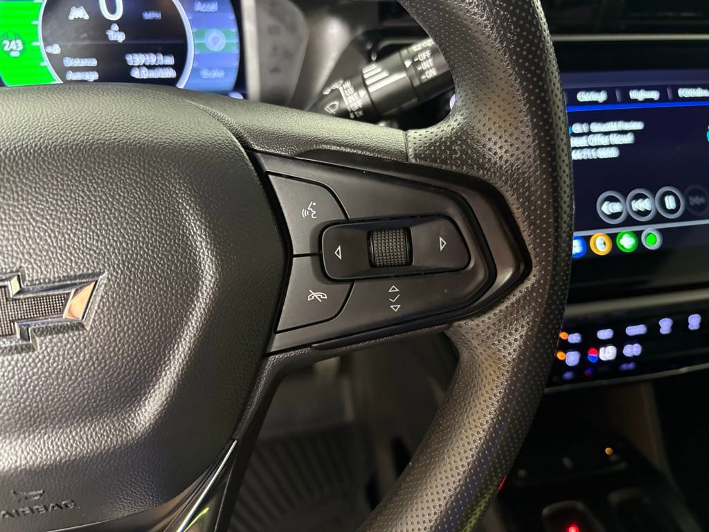 Used 2023 Chevrolet Bolt LT FWD image 22