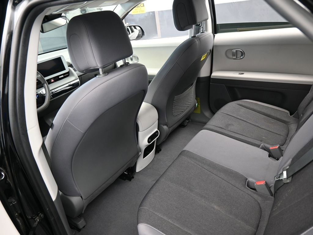 Used 2024 Hyundai Ioniq 5 SEL RWD image 37