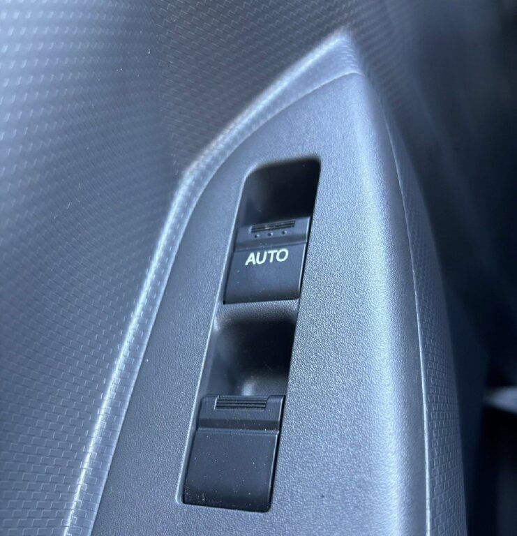 New 2024 Chevrolet Low Cab Forward image 10