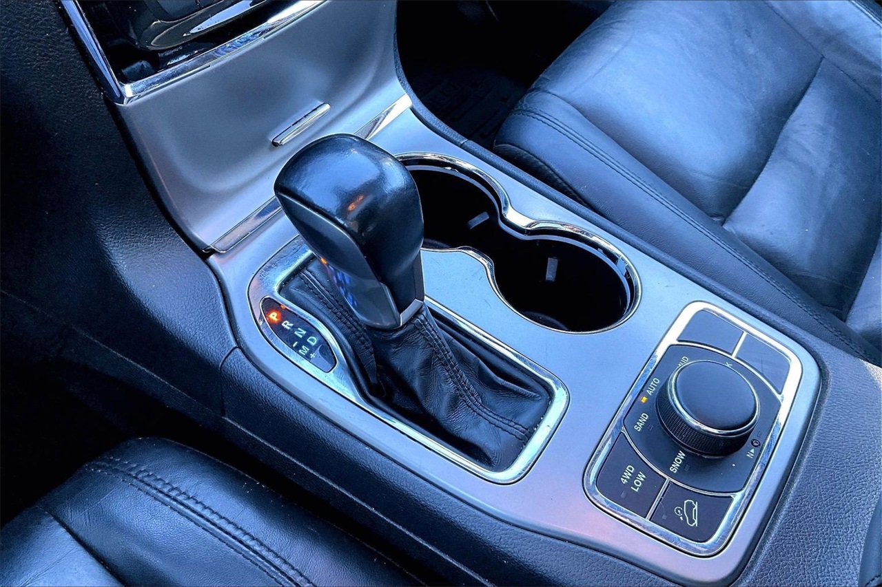 Certified 2020 Jeep Grand Cherokee Limited image 32