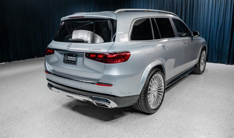 New 2026 Mercedes-Benz Maybach GLS 600 4MATIC image 5