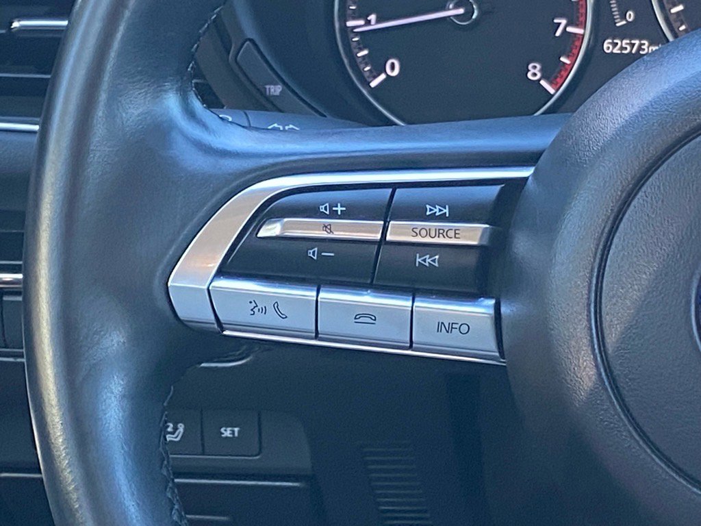 Used 2021 MAZDA MAZDA3 s image 6