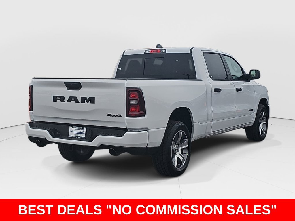 New 2027 RAM 1500 Express AWD/4WD image 3