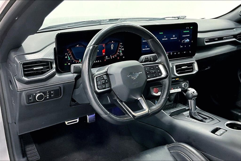 Used 2024 Ford Mustang Premium image 16