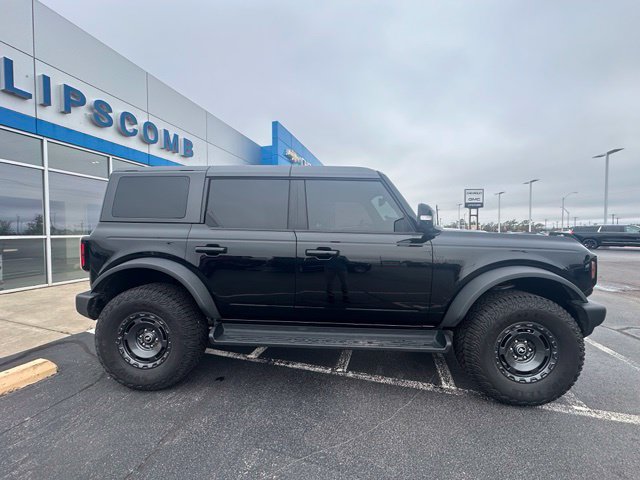 Used 2025 Ford Bronco Outer Banks w/ Sasquatch Package AWD/4WD image 7