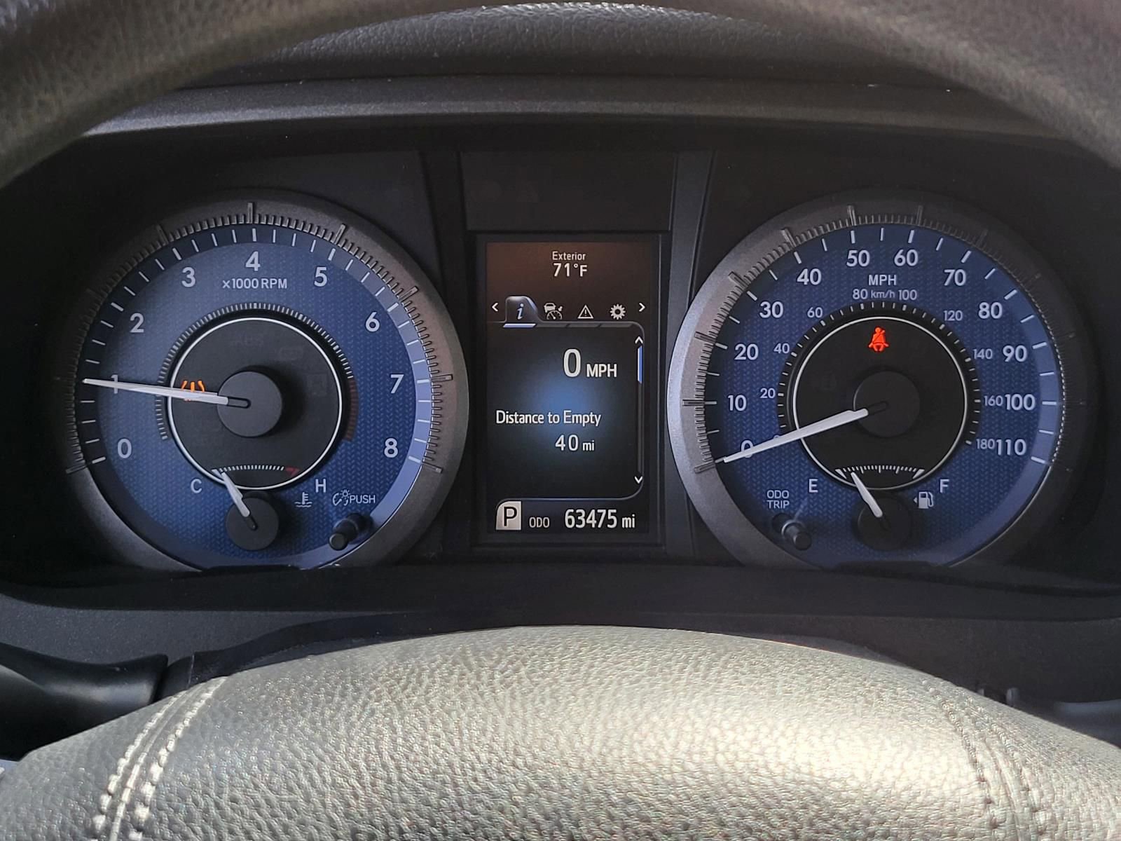 Used 2020 Toyota Sienna L image 28