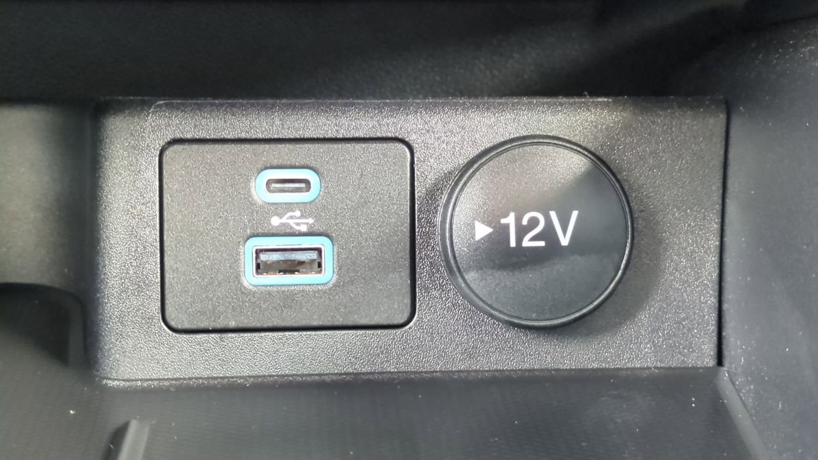 Used 2022 Ford Escape SEL image 34