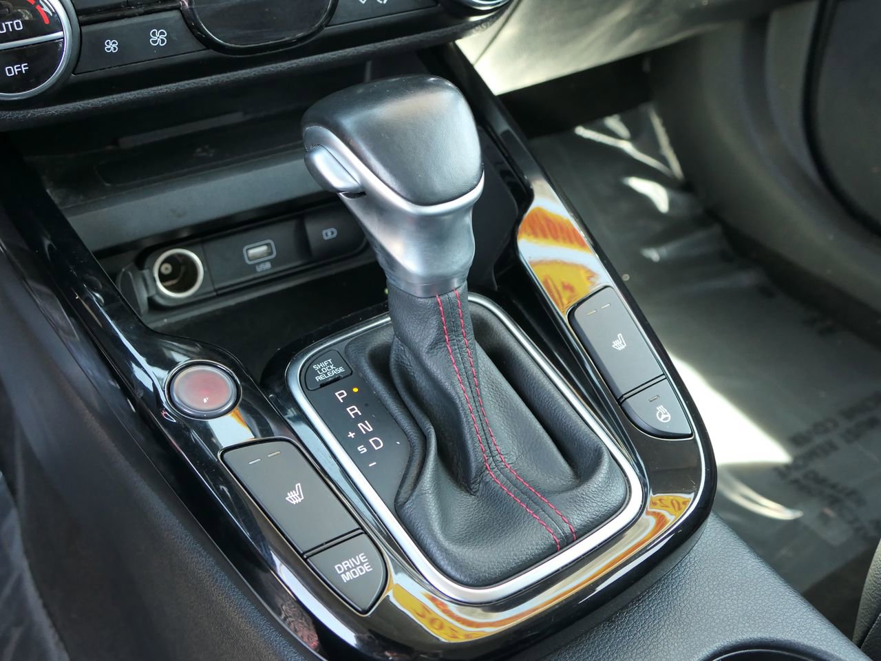 Used 2020 Kia Soul GT-Line Turbo FWD image 27