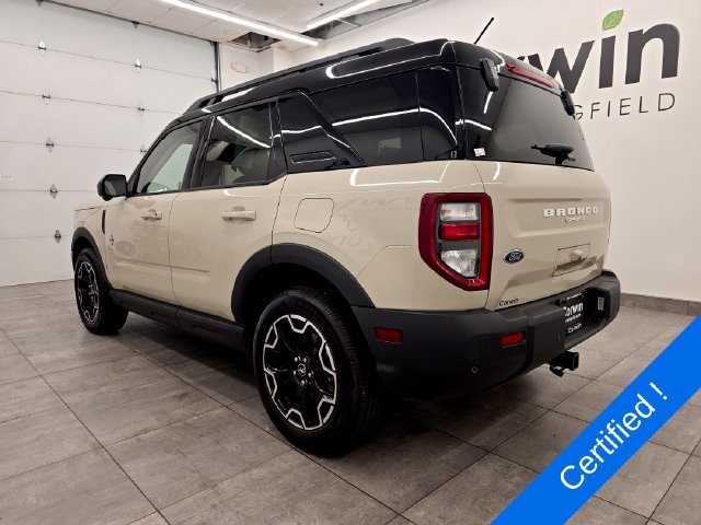 Certified 2025 Ford Bronco Sport Outer Banks w/ Outer Banks Tech Package+ AWD/4WD image 4