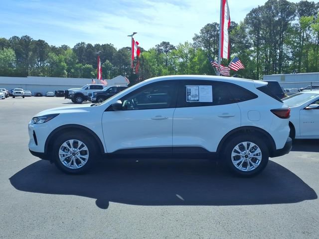 Used 2025 Ford Escape Active FWD image 3