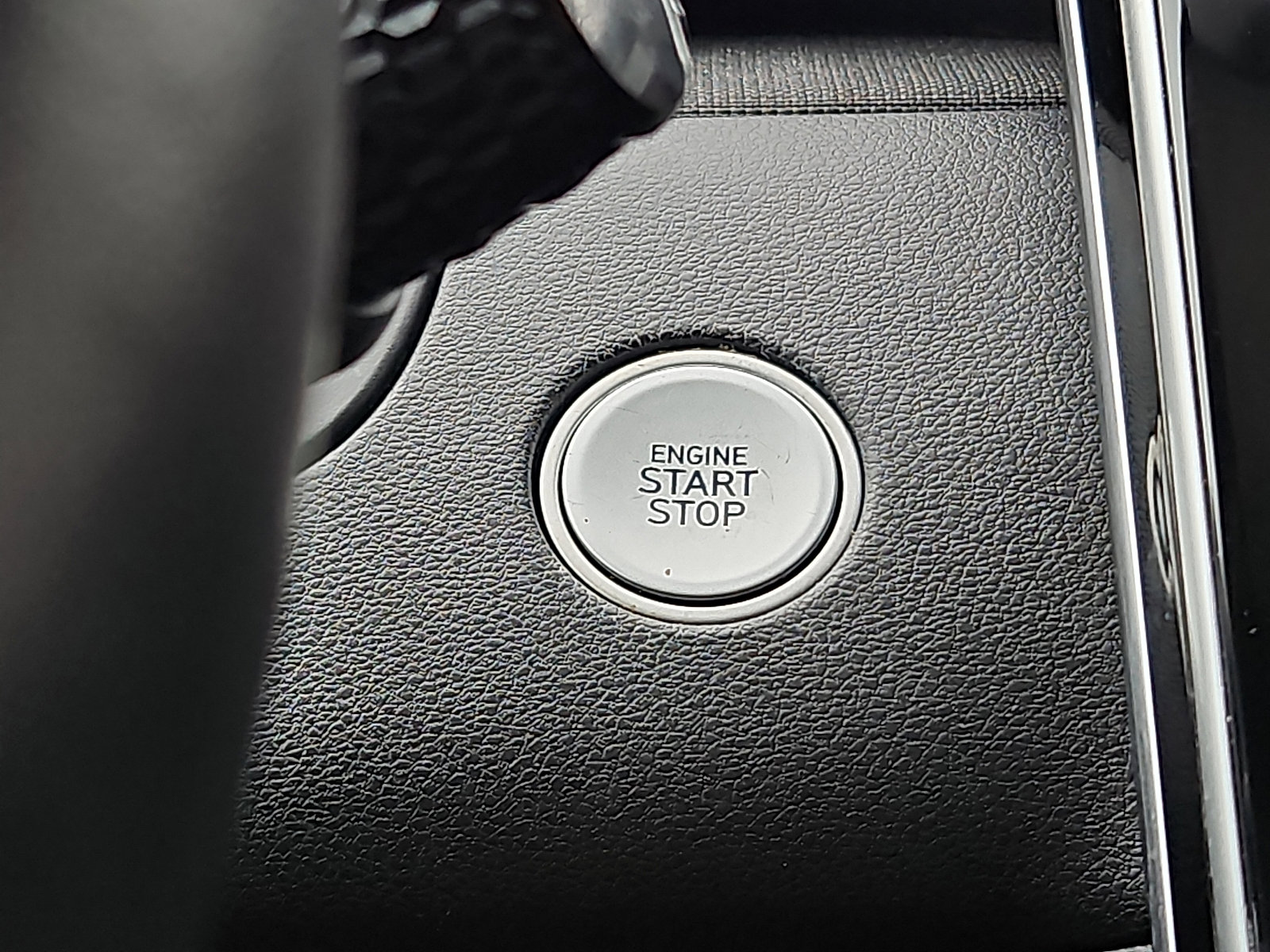 Used 2022 Hyundai Tucson Limited w/ Cargo Package image 24