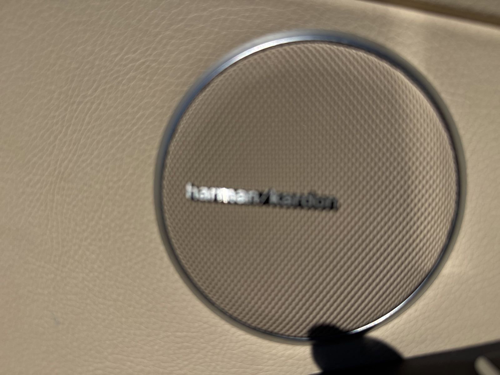 Used 2015 Mercedes-Benz SLK 250 w/ Premium Package image 36