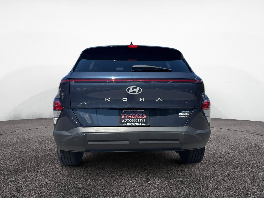 Certified 2024 Hyundai Kona SEL w/ Convenience Package AWD/4WD image 6
