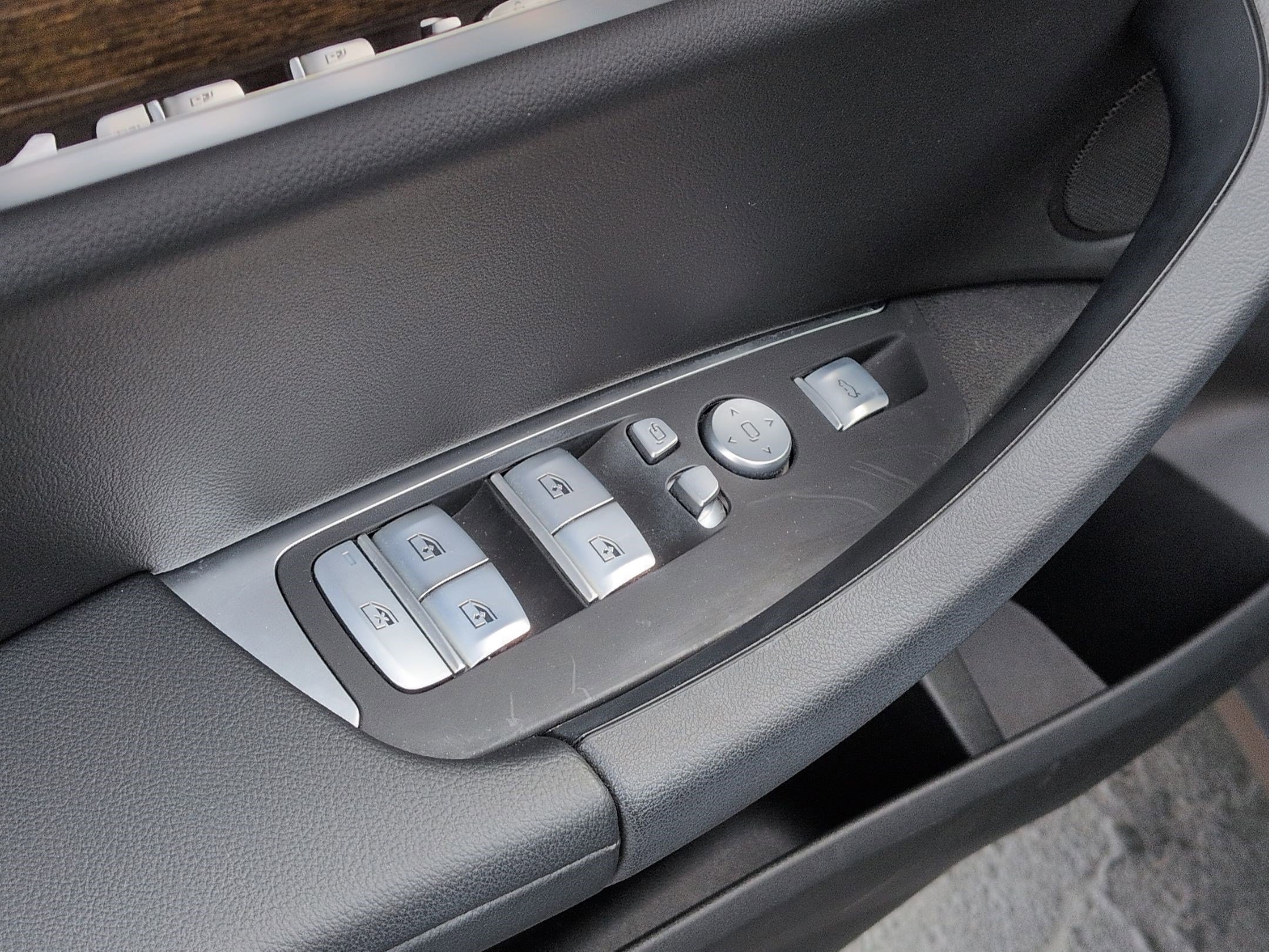 Certified 2023 BMW X3 sDrive30i w/ Convenience Package RWD image 15