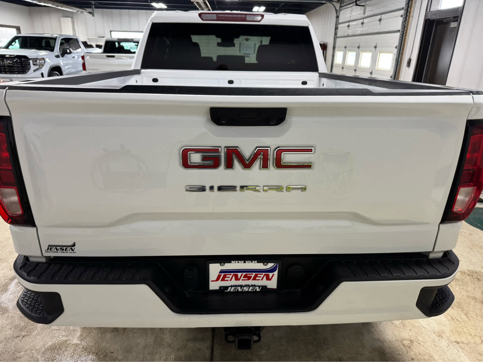 Certified 2023 GMC Sierra 1500 Pro w/ Graphite Edition image 26