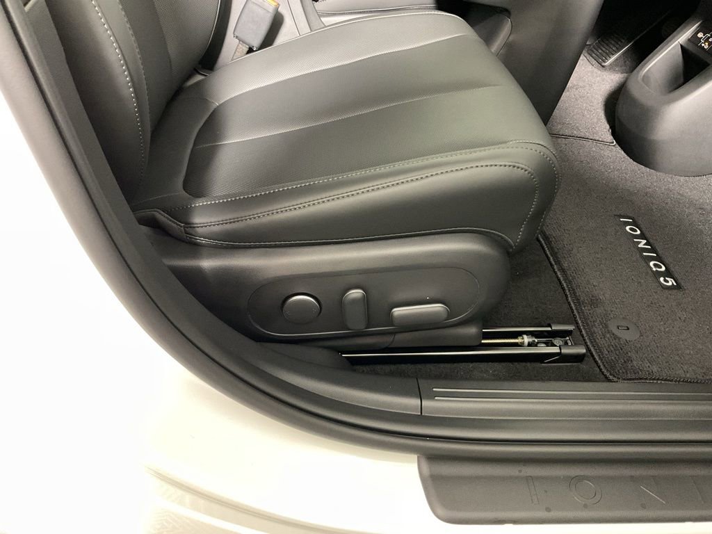 New 2025 Hyundai Ioniq 5 SEL AWD/4WD image 37